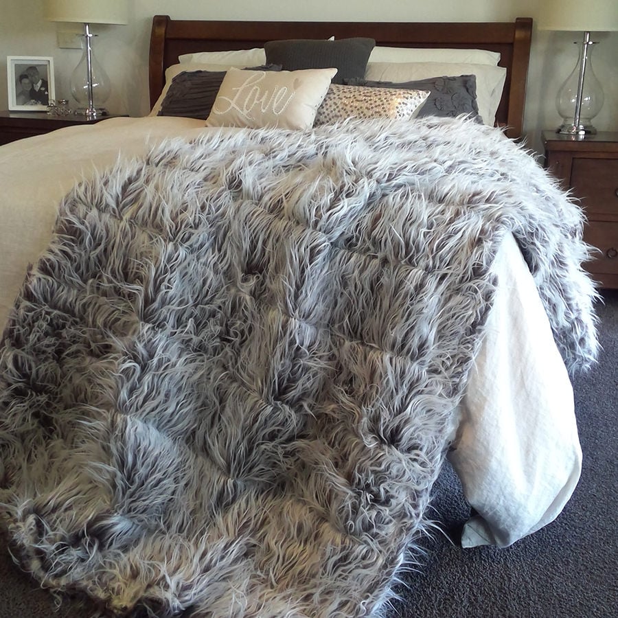 Faux fur throw discount rugs